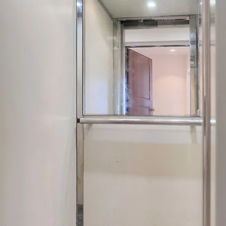 Daire Stunning A C 6p With Sea View -