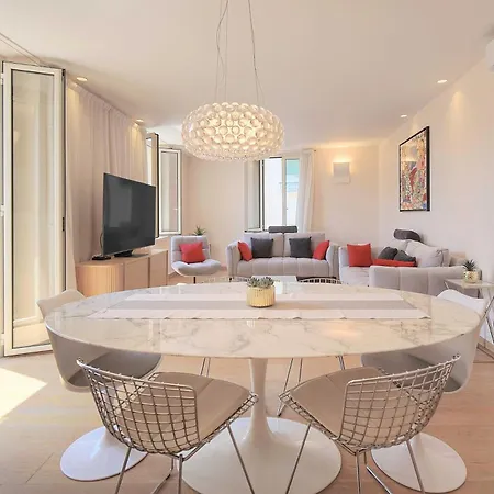 Stunning A C 6p With Sea View - Appartement *