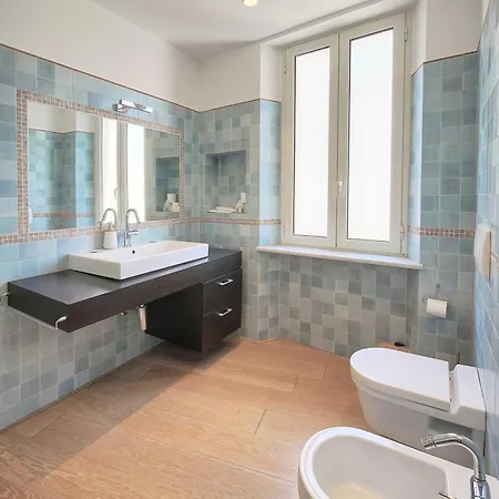 Stunning A C 6p With Sea View - Cannes