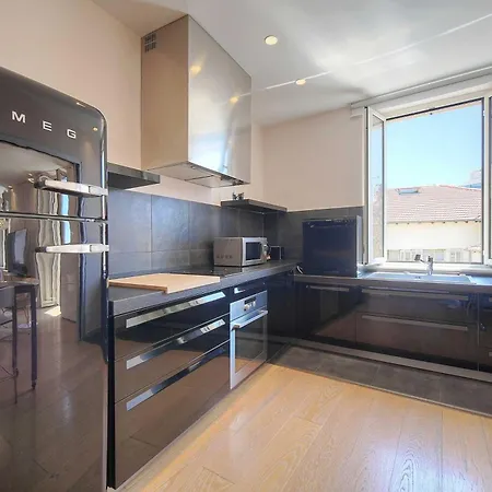 Stunning A C 6p With Sea View -