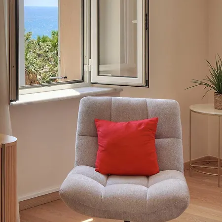 Stunning A C 6p With Sea View - *